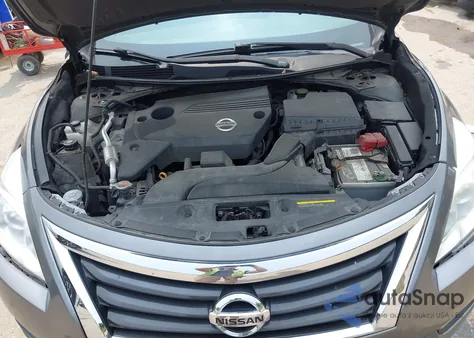 2015 Nissan Altima 2.5 S from USA, damaged, VIN 1N4AL3AP7FC217910